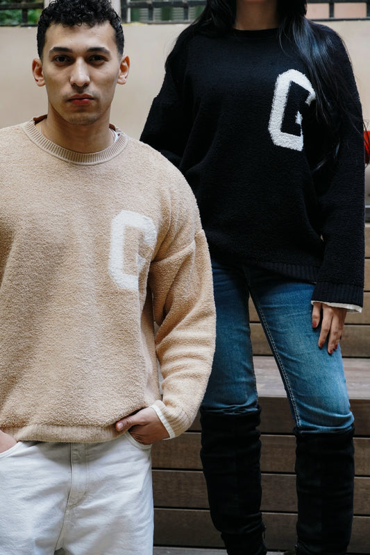 Beige Knitted Sweater – Signature G